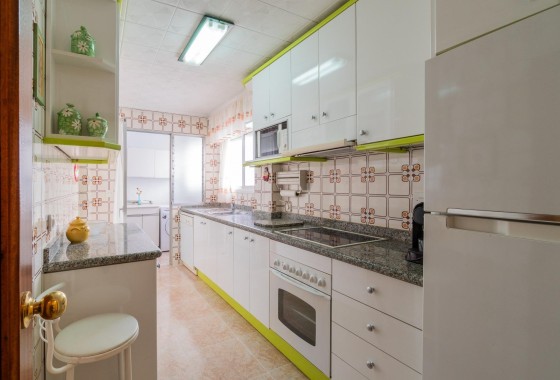 Herverkoop - Appartement / Flat -
Torrevieja - Playa del Cura