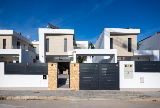 Sale - Detached Villa -
Dolores