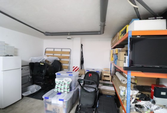 Resale - Stadthaus -
Redovan - Redovan - Town