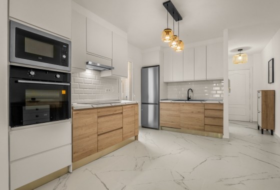 Herverkoop - Appartement / Flat -
Torrevieja - Playa de El Cura