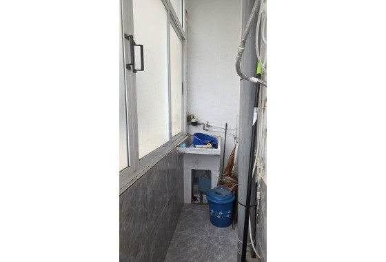 Herverkoop - Appartement / Flat -
Crevillente