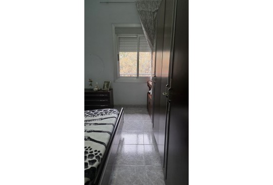 Herverkoop - Appartement / Flat -
Crevillente