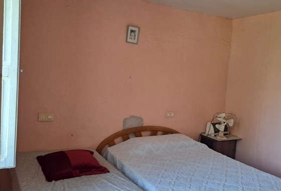 Herverkoop - Finca Landelijk pand -
Monóvar