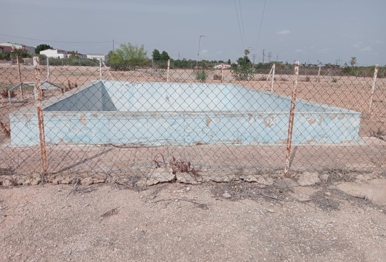 Herverkoop - Finca Landelijk pand -
Crevillente