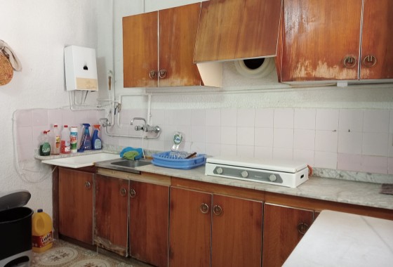 Herverkoop - Finca Landelijk pand -
Crevillente