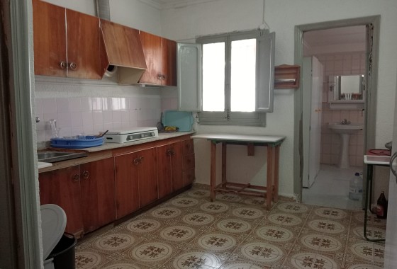 Herverkoop - Finca Landelijk pand -
Crevillente