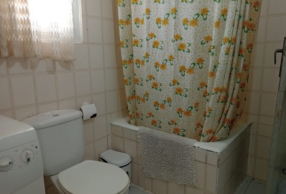 Herverkoop - Finca Landelijk pand -
Crevillente