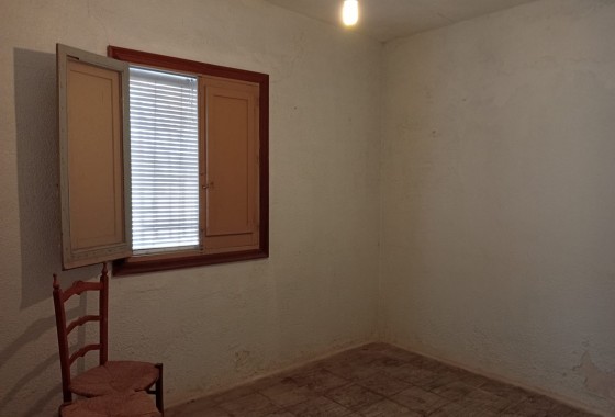 Herverkoop - Finca Landelijk pand -
Crevillente