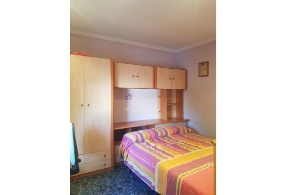 Herverkoop - Finca Landelijk pand -
Monóvar