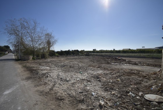 Herverkoop - Finca Landelijk pand -
Daya Nueva