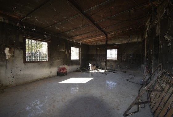 Herverkoop - Finca Landelijk pand -
Daya Nueva