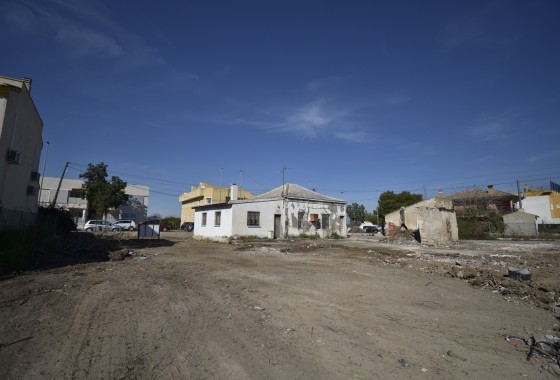 Herverkoop - Finca Landelijk pand -
Daya Nueva