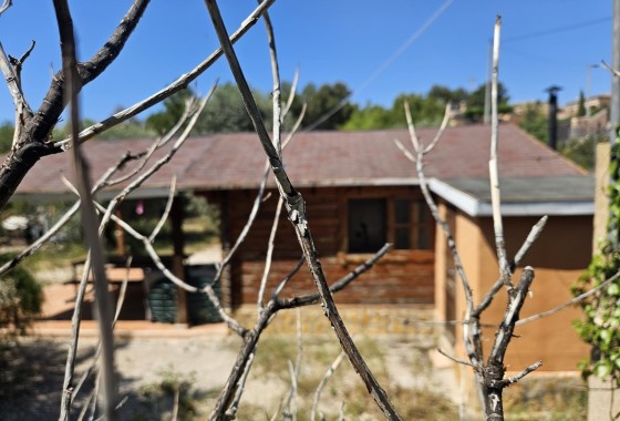 Herverkoop - Finca Landelijk pand -
Crevillente