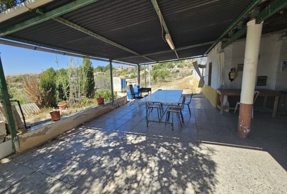 Herverkoop - Finca Landelijk pand -
Crevillente