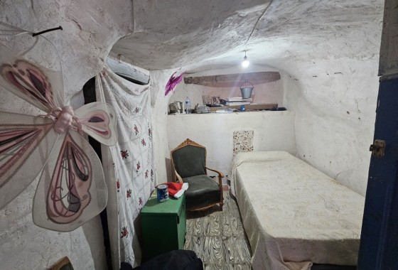 Herverkoop - Finca Landelijk pand -
Crevillente