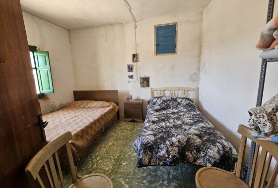 Herverkoop - Finca Landelijk pand -
Crevillente