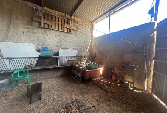 Herverkoop - Finca Landelijk pand -
Crevillente