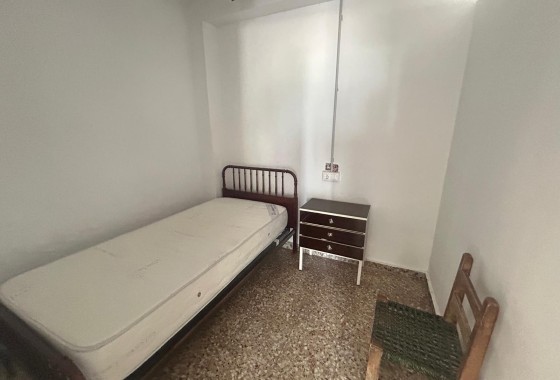 Herverkoop - Finca Landelijk pand -
Crevillente