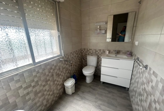 Herverkoop - Finca Landelijk pand -
Crevillente