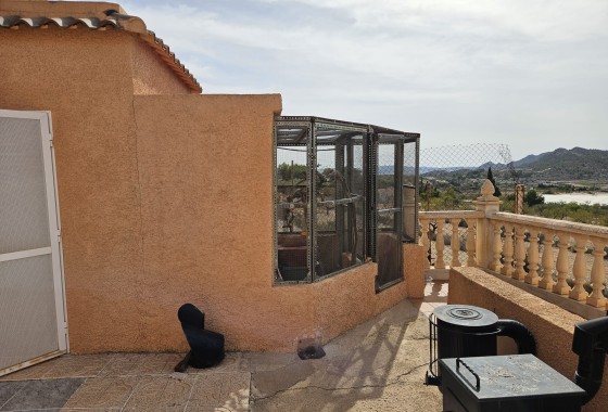 Herverkoop - Finca Landelijk pand -
La Romana