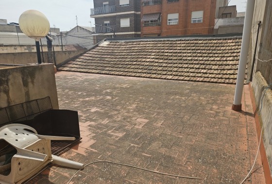 Herverkoop - Stadswoning -
Albatera