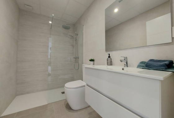 Herverkoop - Finca Landelijk pand -
Roldan