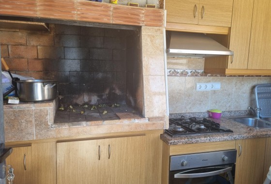 Herverkoop - Finca Landelijk pand -
Hondón de las Nieves