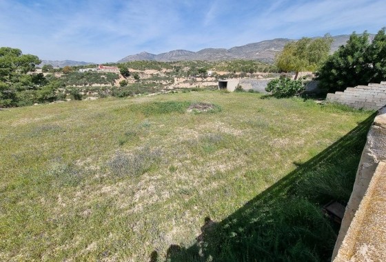 Herverkoop - Finca Landelijk pand -
Crevillente