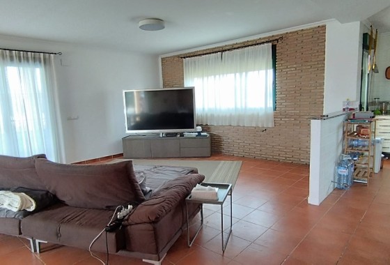 Herverkoop - Finca Landelijk pand -
Elche