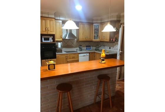 Herverkoop - Finca Landelijk pand -
Hondón de las Nieves