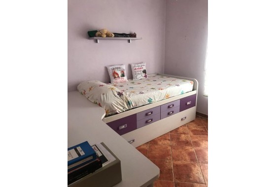 Herverkoop - Finca Landelijk pand -
Hondón de las Nieves