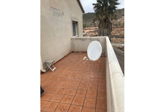 Herverkoop - Finca Landelijk pand -
Hondón de las Nieves