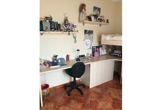 Herverkoop - Finca Landelijk pand -
Hondón de las Nieves