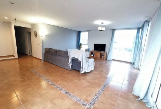 Herverkoop - Finca Landelijk pand -
Alicante