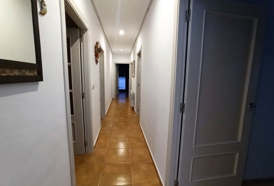 Herverkoop - Finca Landelijk pand -
Alicante