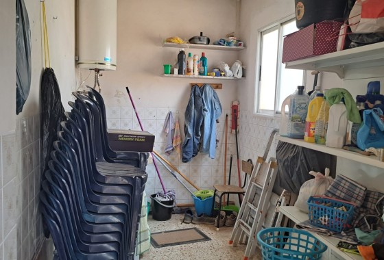 Herverkoop - Finca Landelijk pand -
Novelda