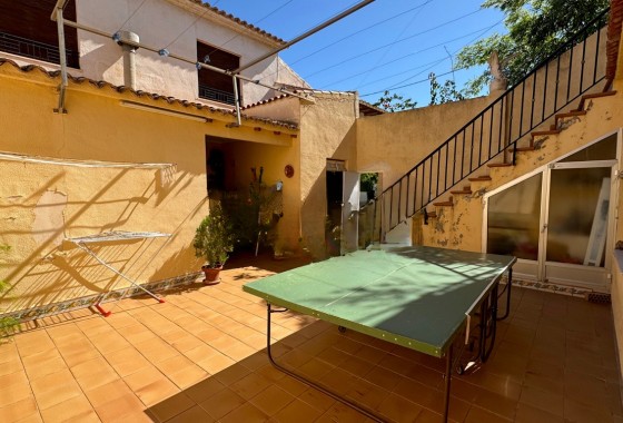 Herverkoop - Finca Landelijk pand -
Monóvar