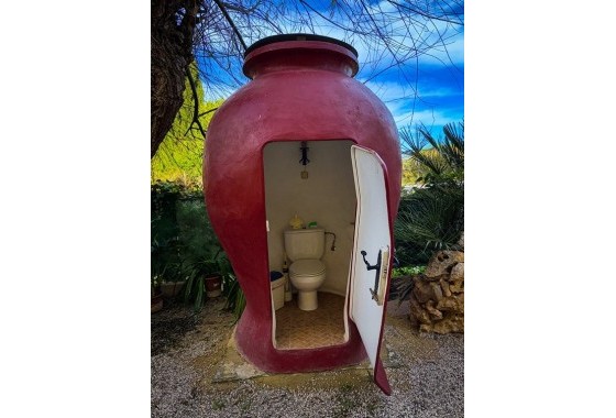 Herverkoop - Finca Landelijk pand -
Orihuela