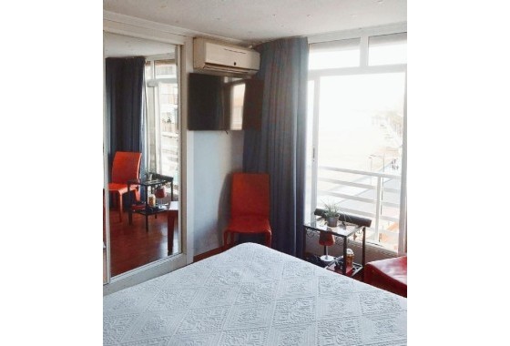 Herverkoop - Appartement / Flat -
El Campello