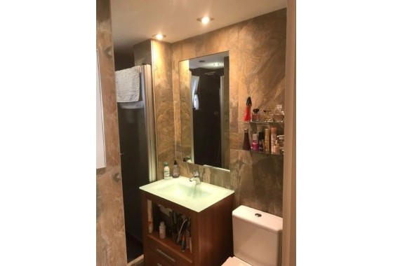 Herverkoop - Appartement / Flat -
El Campello