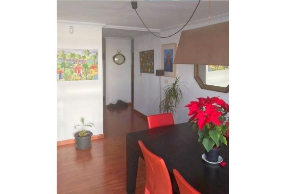 Herverkoop - Appartement / Flat -
El Campello