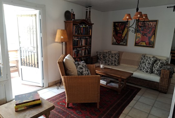 Herverkoop - Halfvrijstaande villa -
La Mata