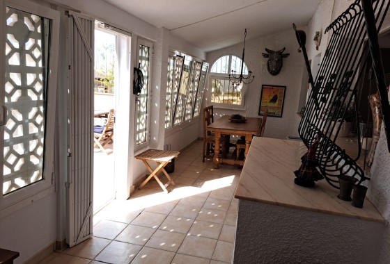 Herverkoop - Halfvrijstaande villa -
La Mata