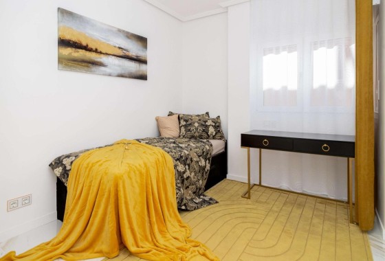 Venta - Chalet Independiente -
Orihuela Costa