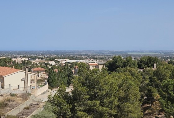 Herverkoop - Finca Landelijk pand -
Crevillente