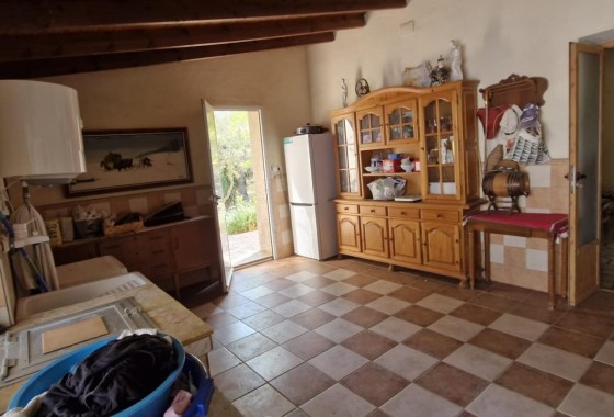 Herverkoop - Finca Landelijk pand -
Elche