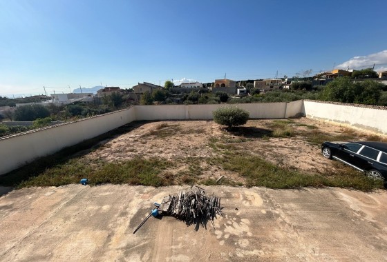 Herverkoop - Finca Landelijk pand -
Albatera