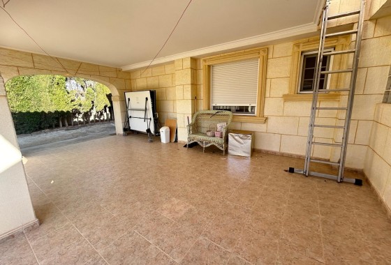 Herverkoop - Finca Landelijk pand -
Albatera