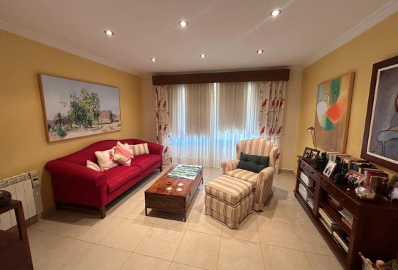 Herverkoop - Finca Landelijk pand -
Albatera