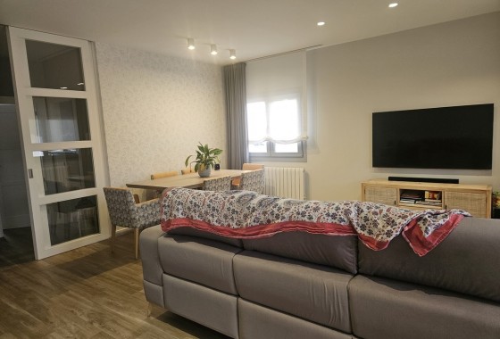 Herverkoop - Finca Landelijk pand -
Monóvar